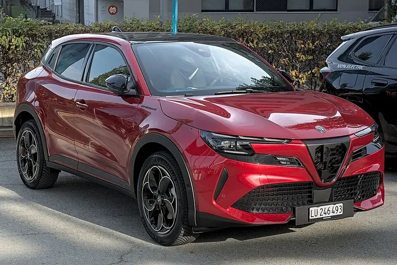 Alfa Romeo Junior