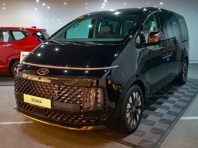 Hyundai Staria