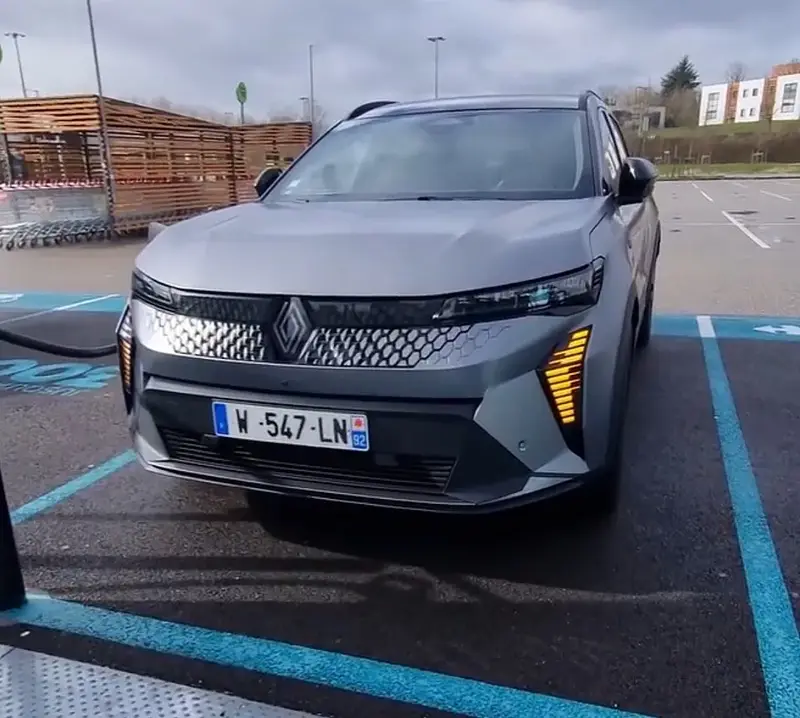 Renault Scenic E Tech Electric