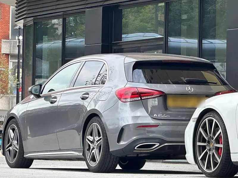 Mercedes A 200 d