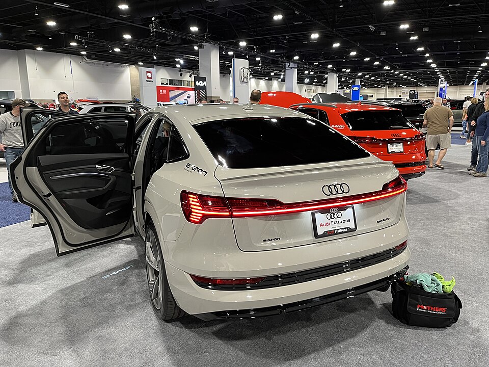 Audi SQ8 Sportback e-tron