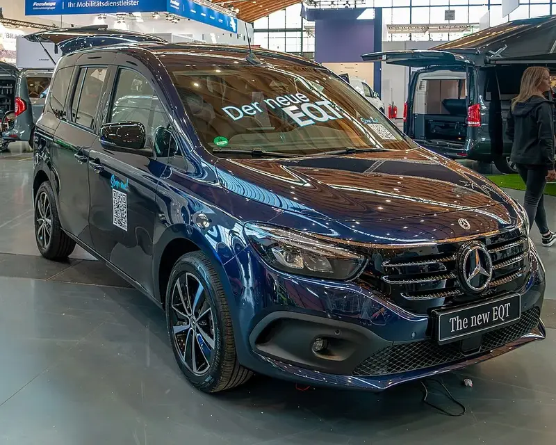 Mercedes EQT