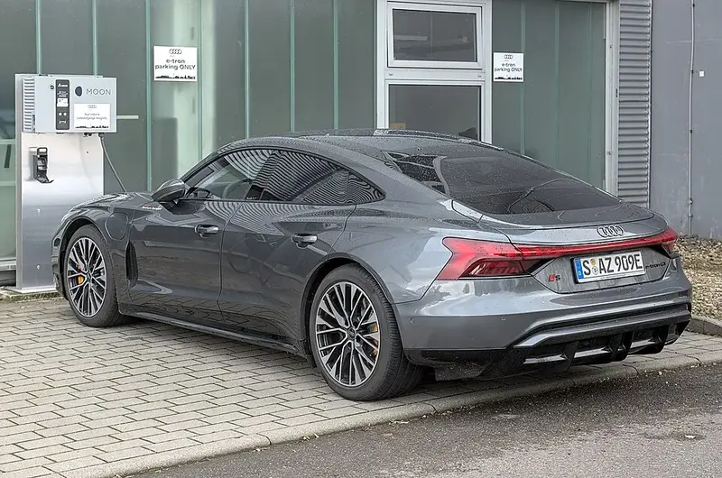 Audi S e-tron GT