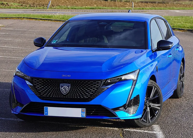 Hybrides rechargeables : des émissions réelles 3 à 6 fois supérieures aux chiffres officiels